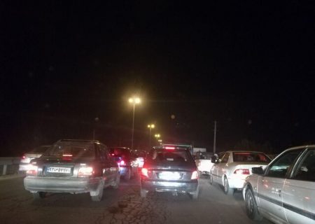 ترافیک این محور رانندگان را کلافه کرده است